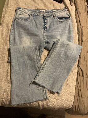 Women's Light Blue High Rise Boot Cut Jeans with Button Fly 33/34